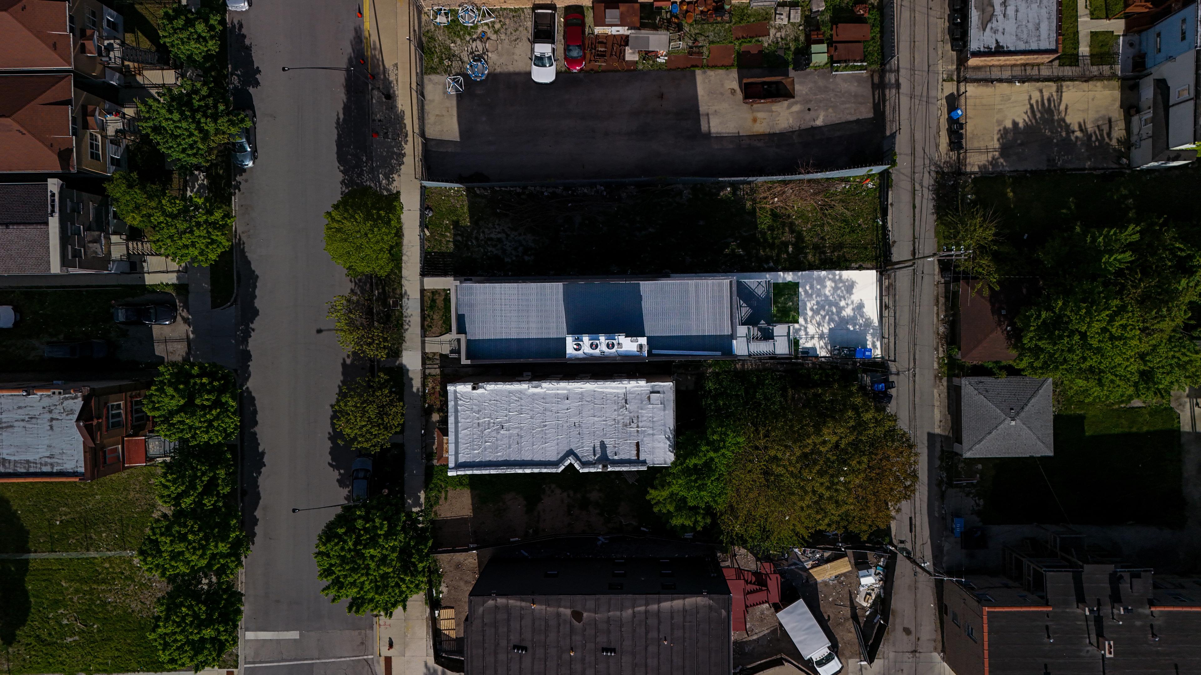 2655 W Monroe — aerial view
