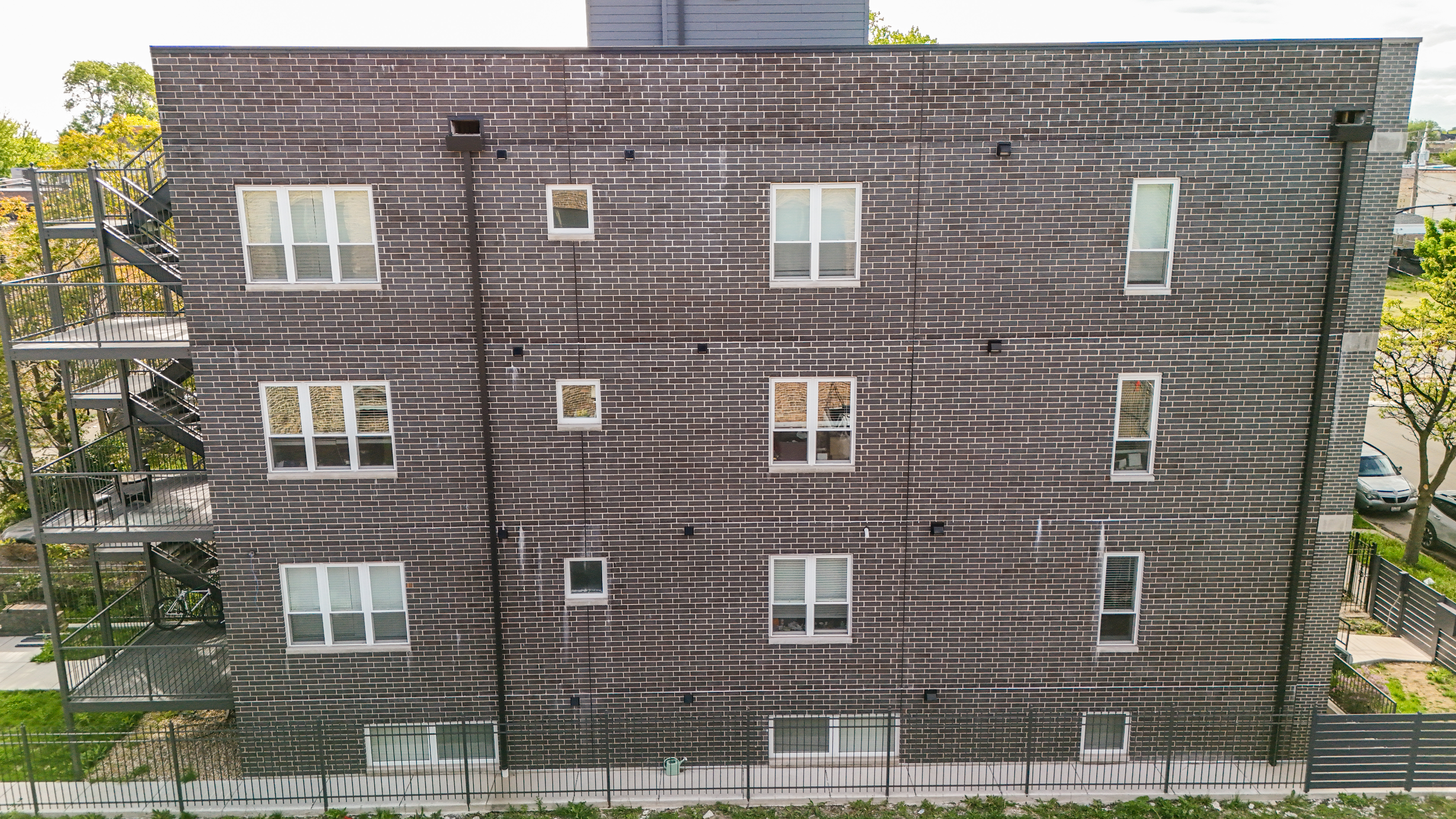 2655 W Monroe — aerial view