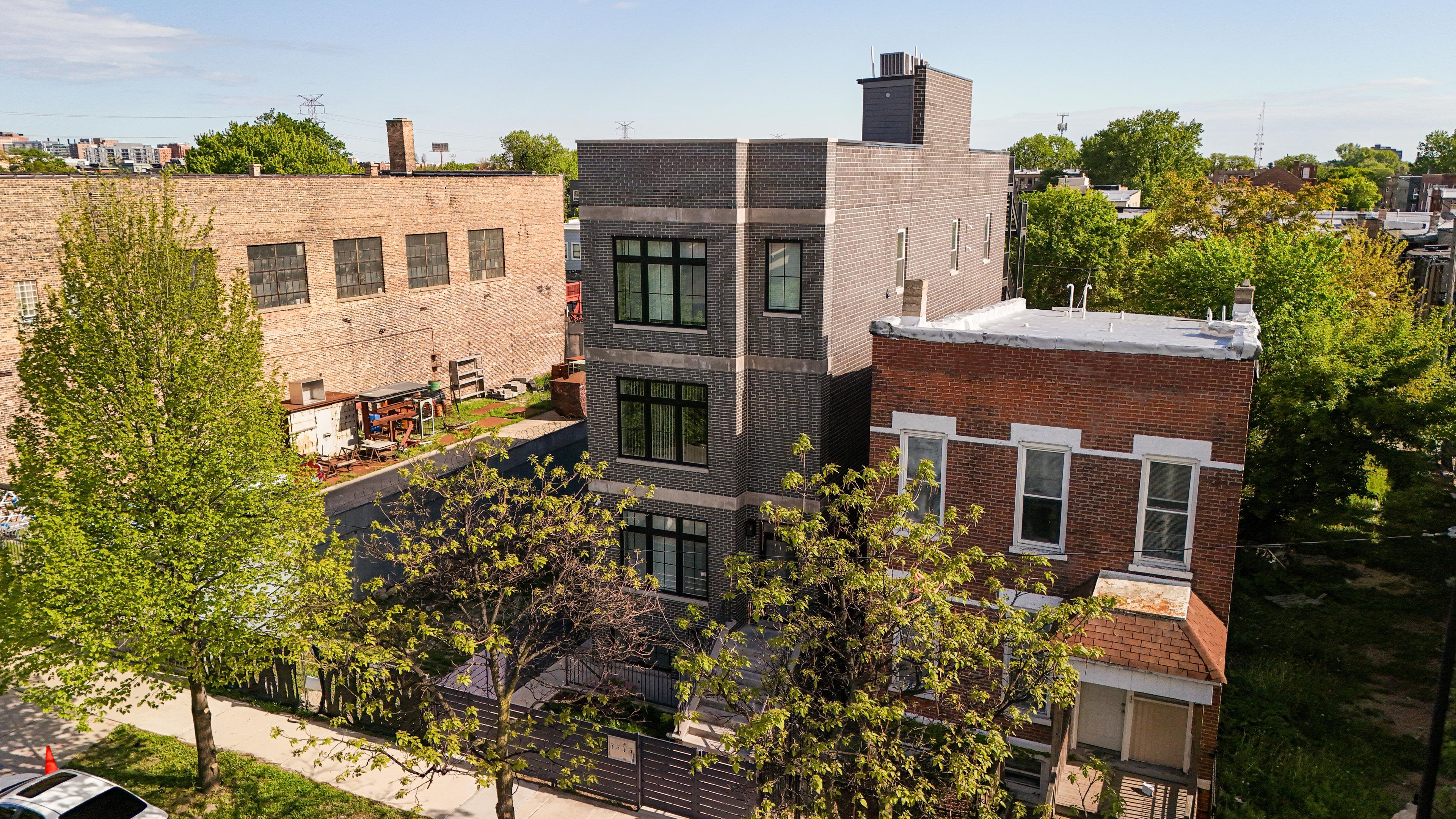 2655 W Monroe, Chicago