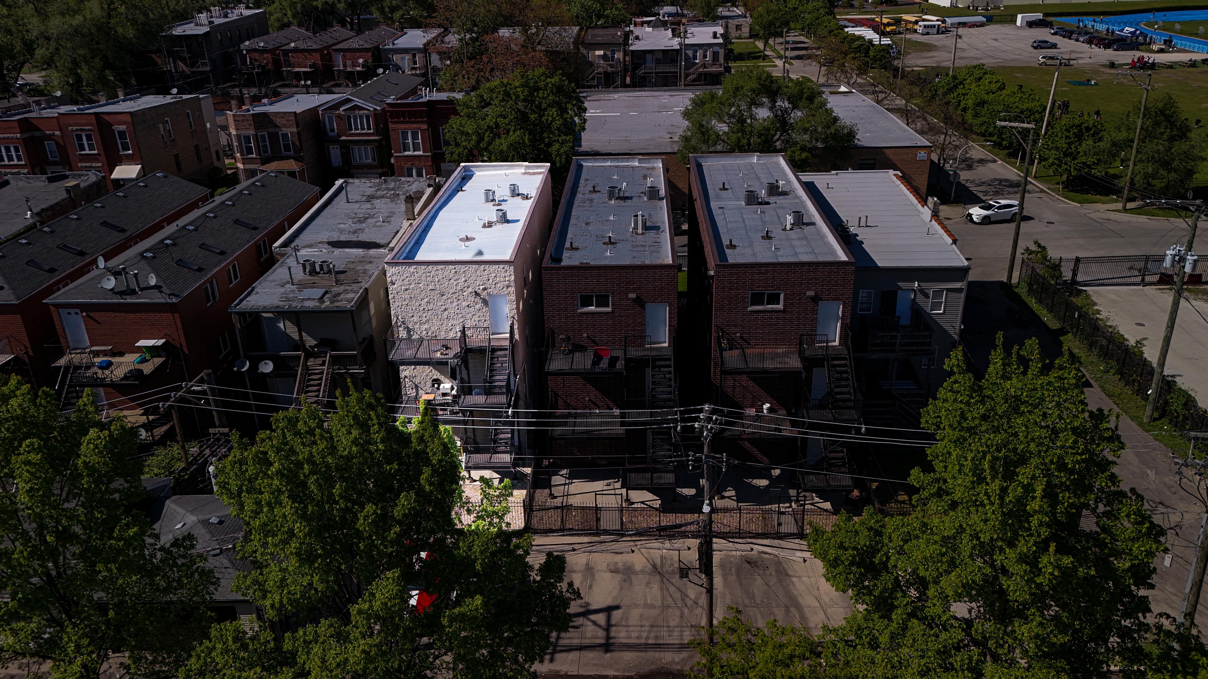 Polk buildings, Chicago — view 7